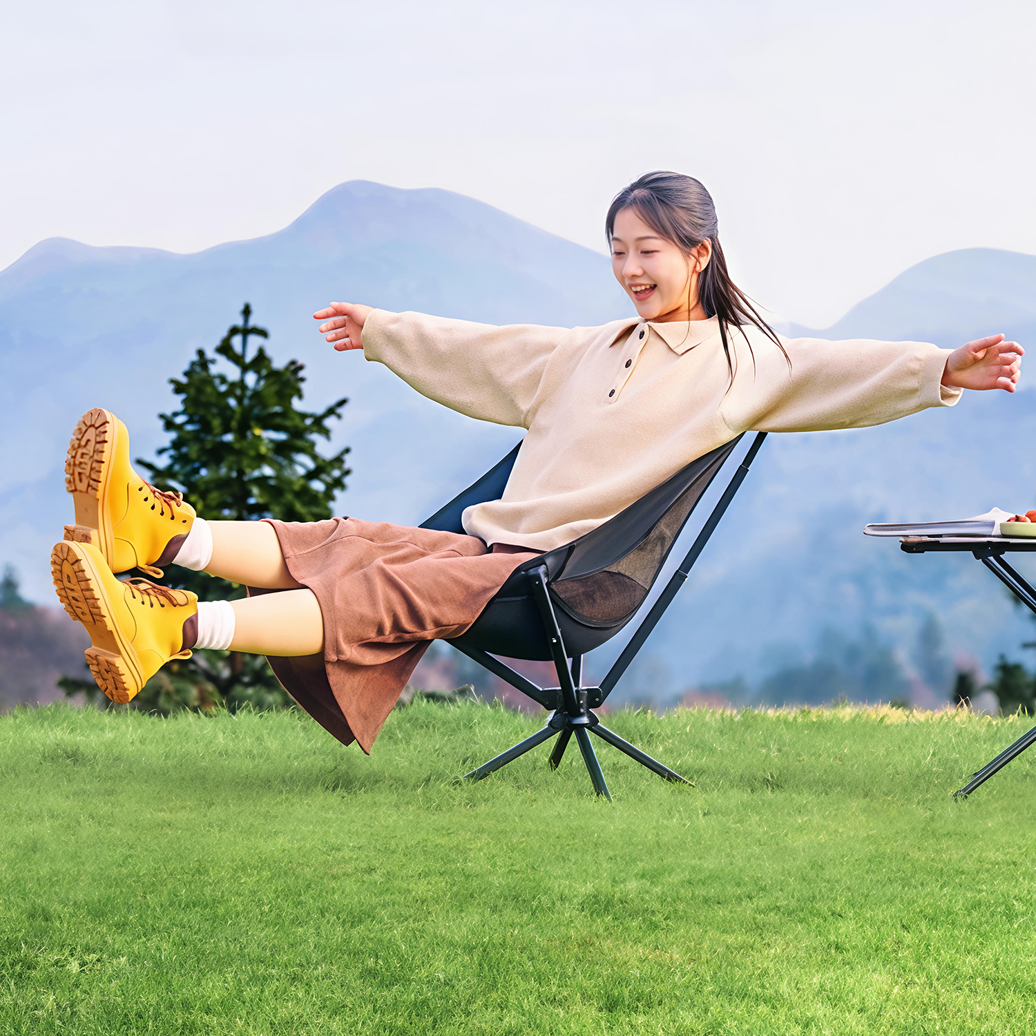 Swivel Moon Chair