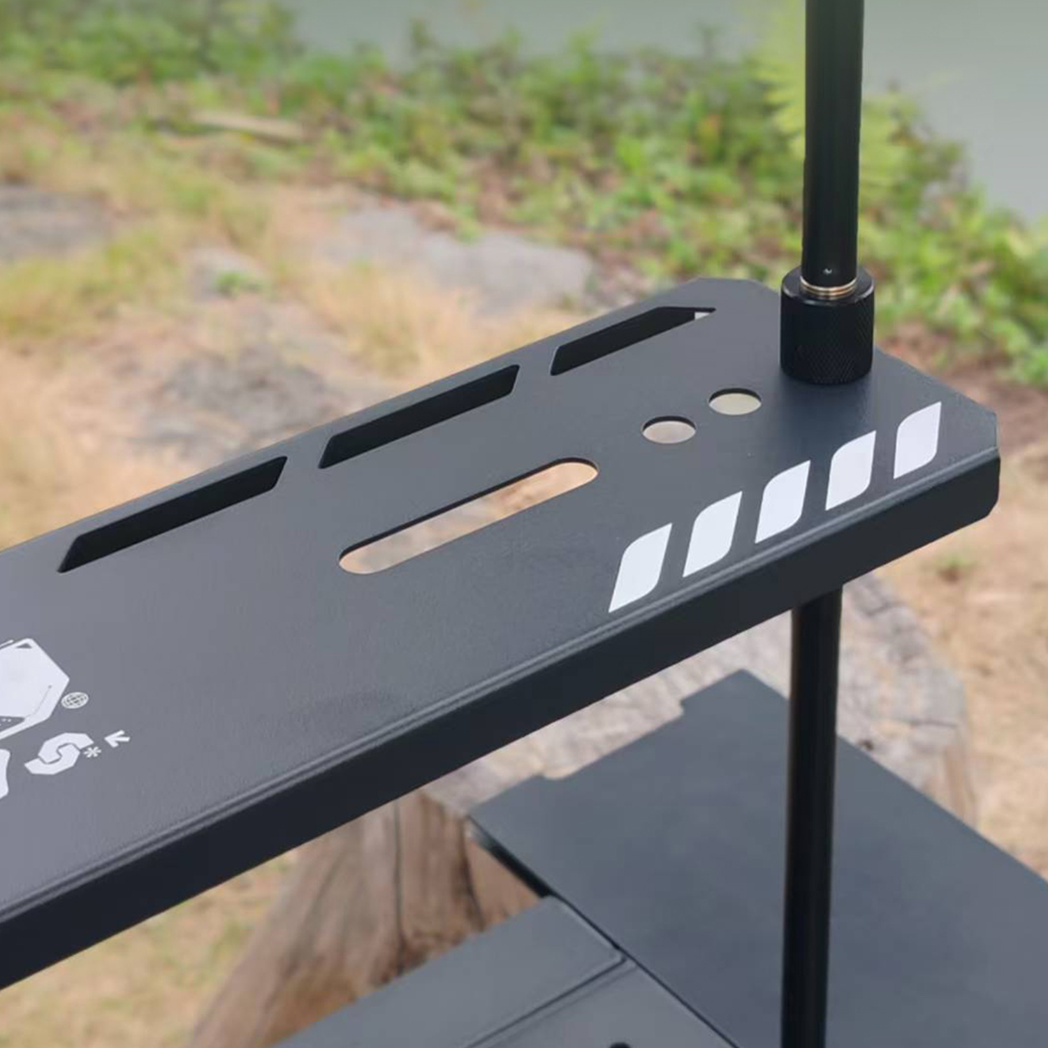 Desktop Storage & Light Rack